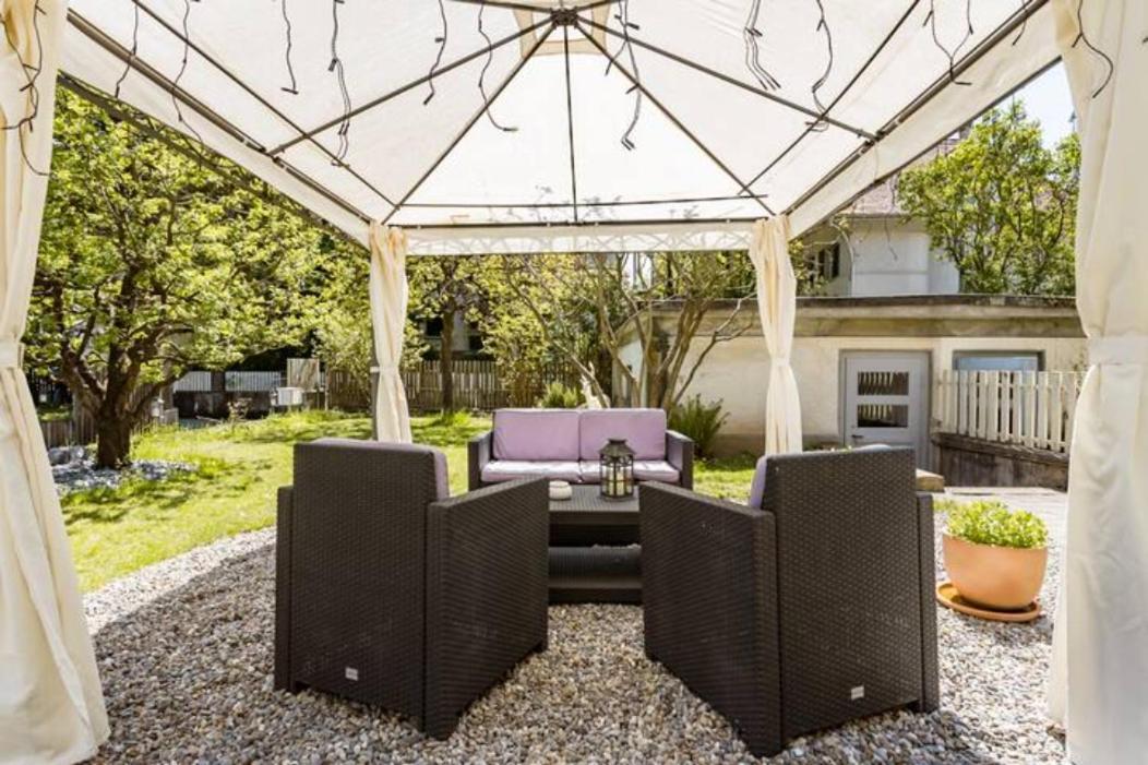 Max Aviation Villa & Apartments Βέρνη Εξωτερικό φωτογραφία