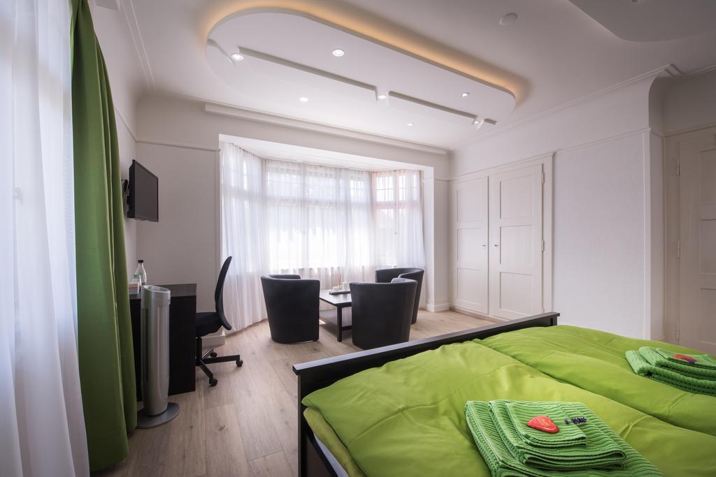 Max Aviation Villa & Apartments Βέρνη Εξωτερικό φωτογραφία